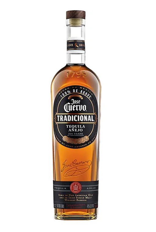 Jose Cuervo Tradicional Añejo